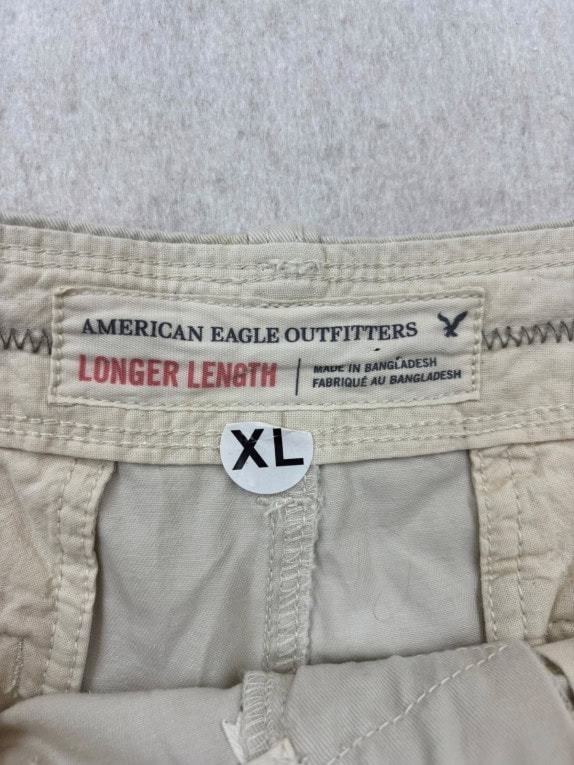 AMERICAN EAGLE ΒΕΡΜΟΥΔΑ MINIMAL BEIGE ΑΝΤΡΙΚΟ PRE OWNED XL