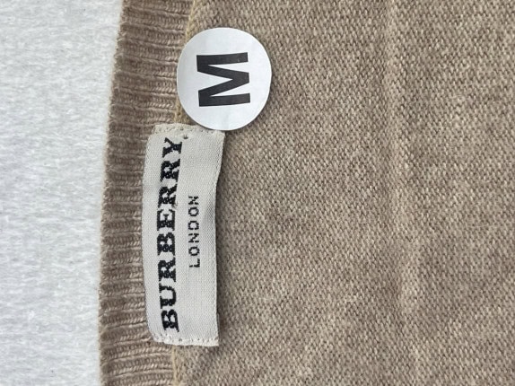 BURBERRY ΠΛΕΚΤΟ ΠΟΥΛΟΒΕΡ MINIMAL ΜΠΕΖ ΓΥΝΑΙΚΕΙΟ PRE OWNED M