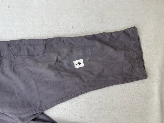 CARHARTT CARGO PANTS MINIMAL GREY MENS PRE OWNED XXL