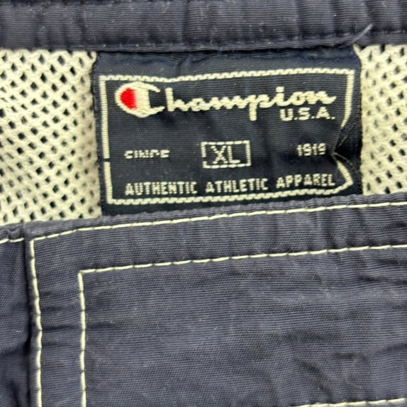 CHAMPION SHORTS SPORTSWEAR NAVY MENS PRE OWNED