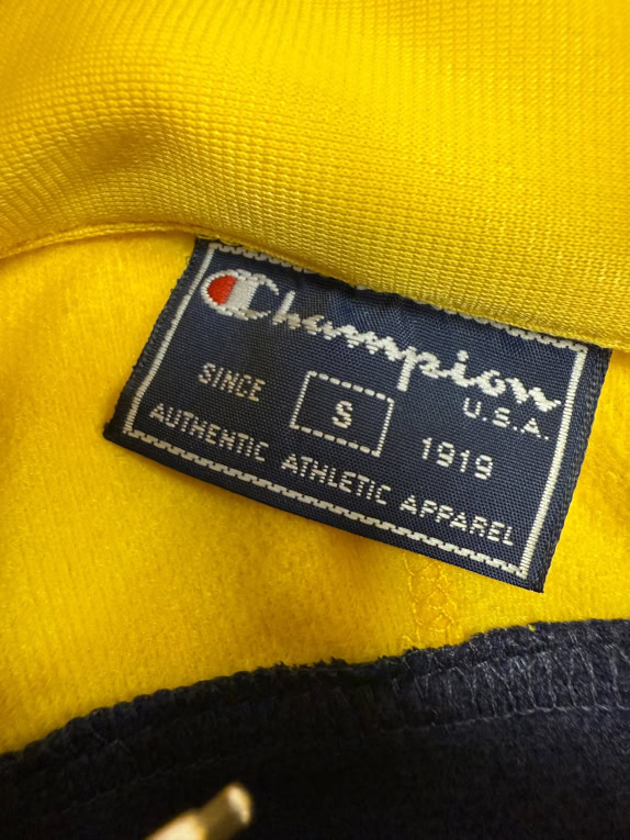 CHAMPION VINTAGE ΑΘΛΗΤΙΚΟ ΜΠΟΥΦΑΝ ΜΕ ΚΟΥΚΟΥΛΑ & MESH - S