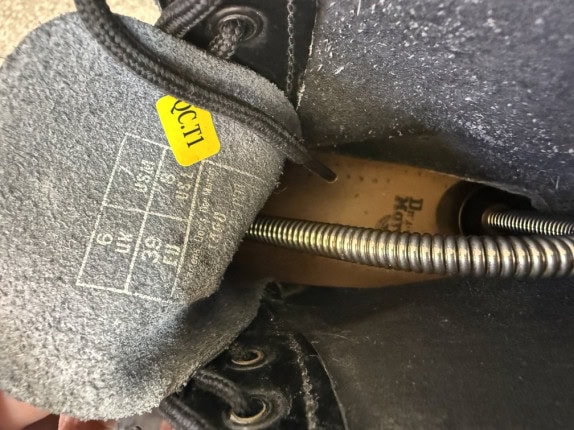 DR MARTENS ΑΡΒΥΛΑ DR MARTENS ΜΑΥΡΟ  PRE OWNED EU 38