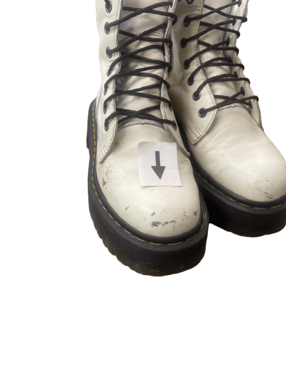 DR MARTENS BOOTS CHUNKY WHITE MEN PRE OWNED EU 38