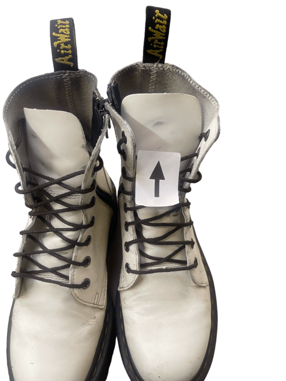 DR MARTENS BOOTS CHUNKY WHITE MEN PRE OWNED EU 38
