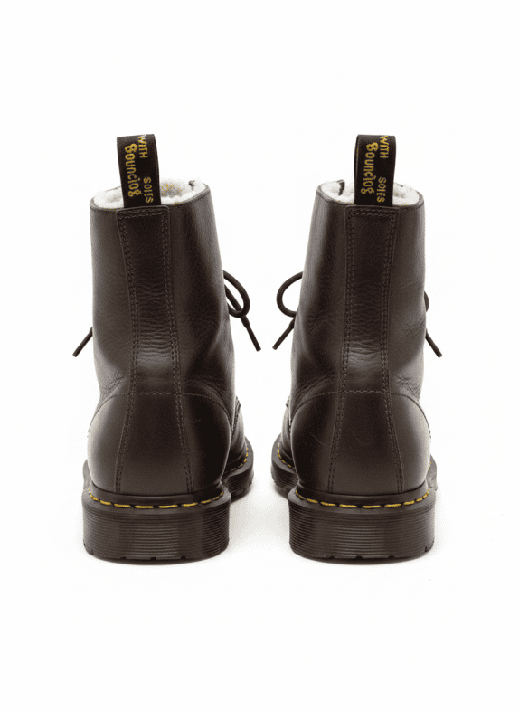 DR MARTENS BOOTS BROWN MEN PRE OWNED EU 40