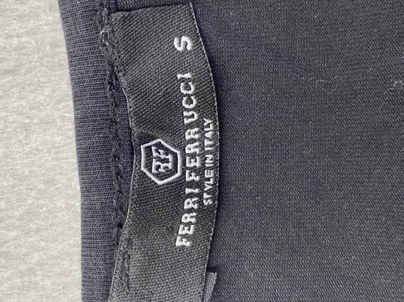 FERRUCCI GRAPHIC TOP BLACK WOMENS PRE OWNED S