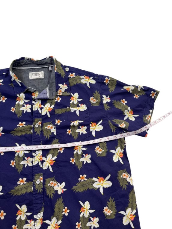 FREE PLANET SHIRT FLORAL NAVY MEN PRE OWNED L