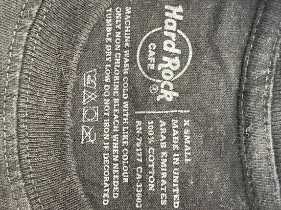 HARD ROCK CAFE ΚΟΝΤΟΜΑΝΙΚΗ ΜΠΛΟΥΖΑ GRAPHIC ΞΕΒΑΜΜΕΝΟ ΜΑΥΡΟ UNISEX PRE OWNED XS