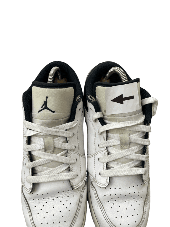 JORDAN SNEAKERS LOW CLASSIC BIANCO NERO UNISEX PRE OWNED EU 39