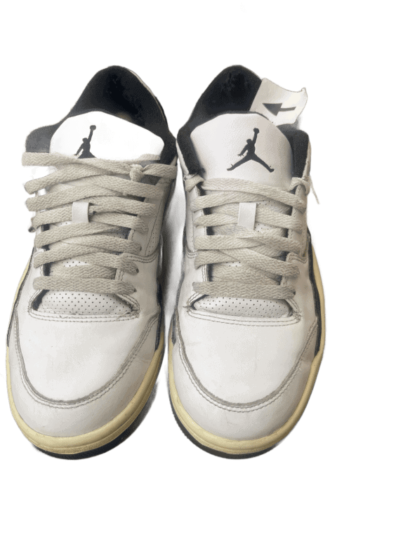 JORDAN SNEAKERS RETRO WHITE BLACK MENS PRE OWNED EU 43