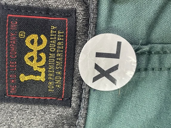 LEE CARGO PANTS MINIMAL GREEN MEN PRE OWNED XL