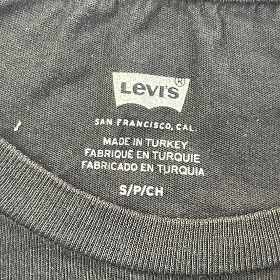 LEVIS T-SHIRT GRAFICA MINIMAL NERA DA DONNA USATA