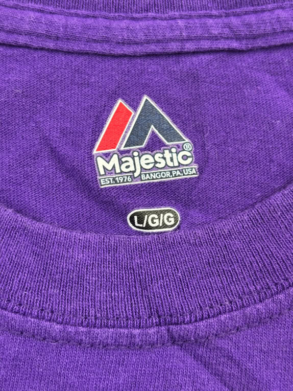 MAJESTIC GRAPHIC TEE SPORTSWEAR PURPLE MENS PRE OWNED L