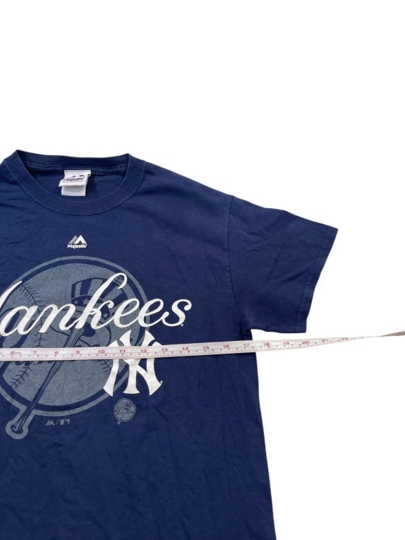 MAJESTIC YANKEES GRAPHIC TEE SPORTSWEAR NAVY ΑΝΤΡΙΚΟ PRE OWNED