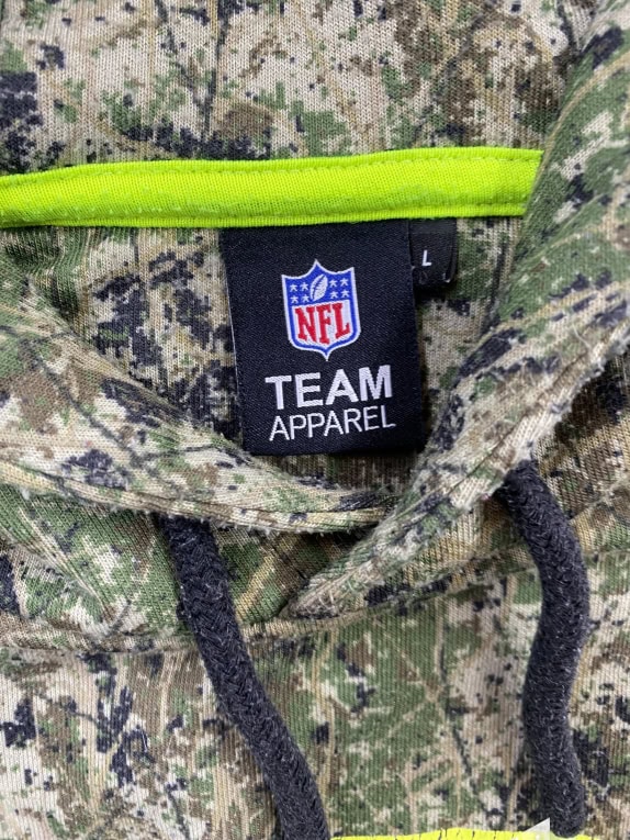 NFL TEAM APPAREL FELPA CON CAPPUCCIO SEATTLE SEAHAWKS STAMPA CAMOUFLAGE LOGO NEON DA UOMO L
