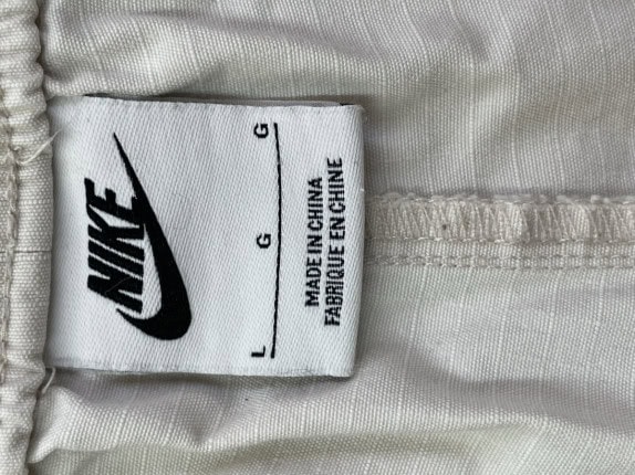NIKE CARGO SHORTS MINIMAL BEIGE UOMO PRE OWNED L