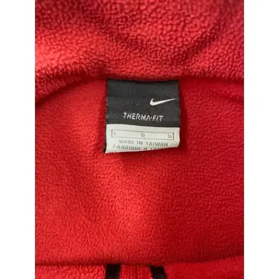 Nike Fleece con zip a un quarto con logo vintage rosso unisex L