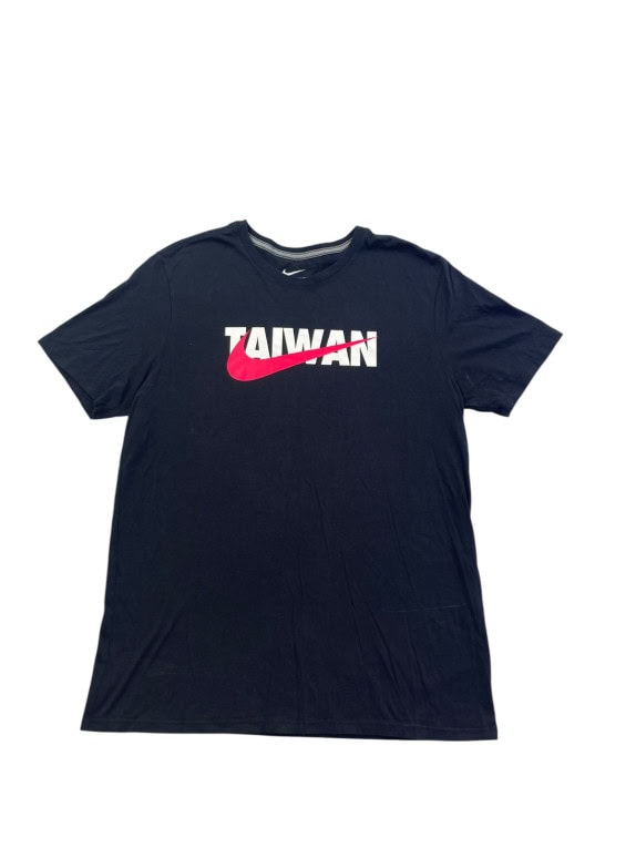 NIKE GRAPHIC TEE SPORTSWEAR BLACK MEN PRE OWNED M