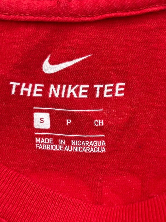 NIKE GRAPHIC TEE SPORTSWEAR RED UNISEX PRE OWNED S