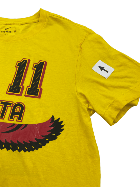 NIKE GRAPHIC TEE STREETWEAR YELLOW MEN PRE OWNED S