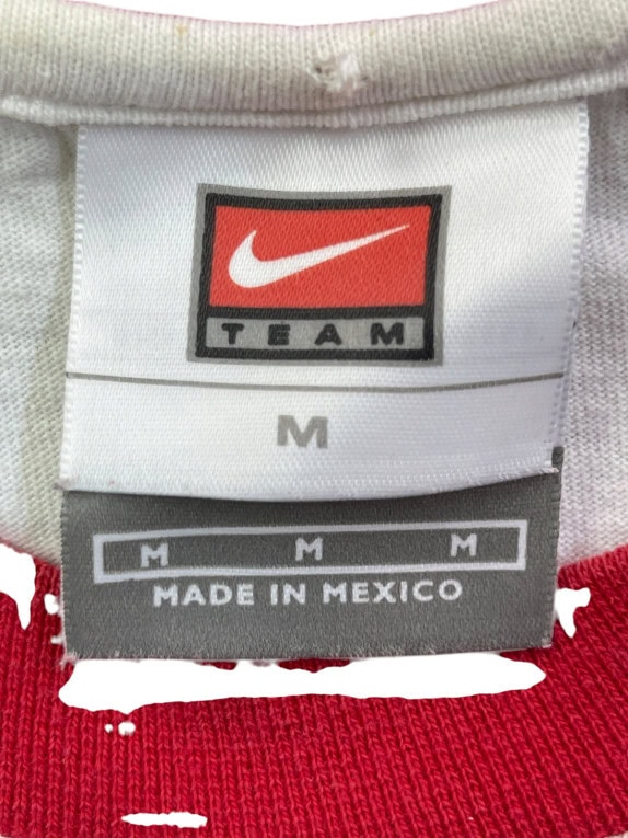 NIKE GRAPHIC TEE VINTAGE RED WHITE MEN PRE OWNED M