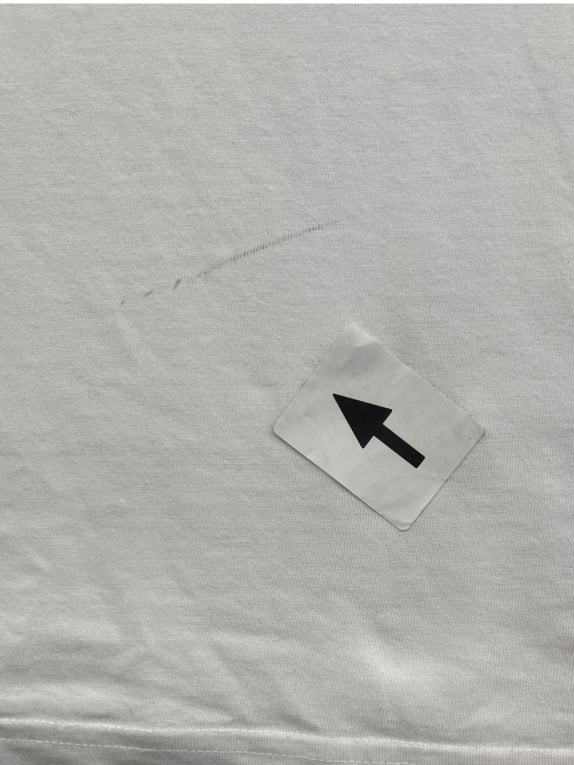 Nike White T-Shirt Basic Mini Swoosh Logo Size M