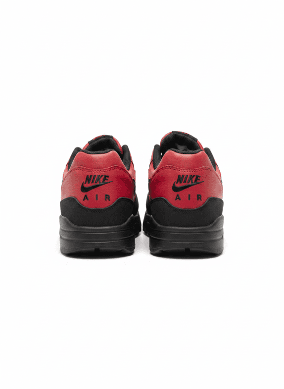 NIKE SNEAKERS SPORTSWEAR RED MEN PRE OWNED EU 47.5