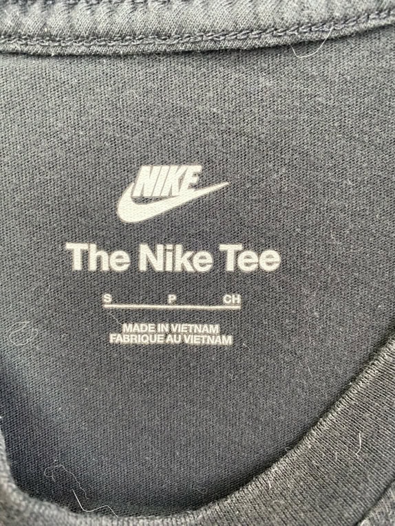 NIKE T-SHIRT BASIC CON LOGO SWOOSH RICAMATO NERO UNISEX S