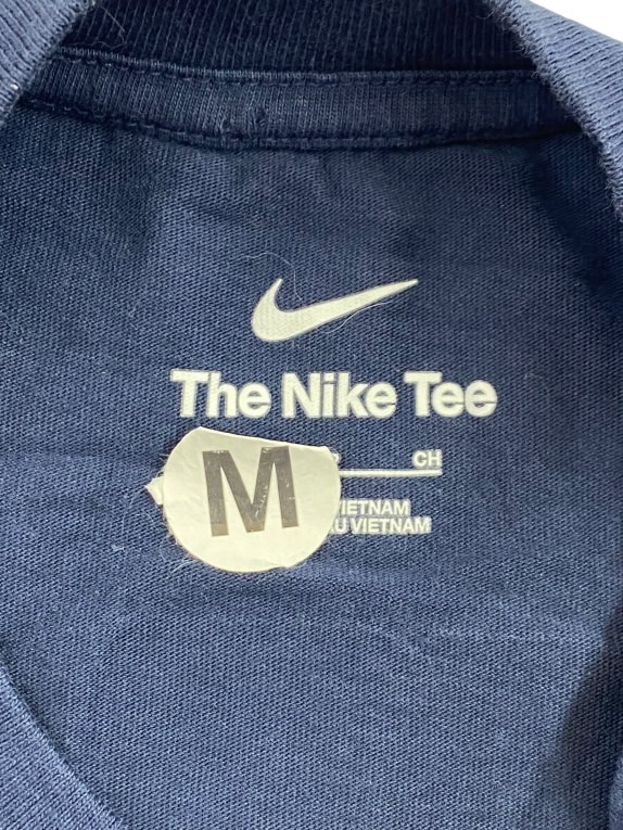 NIKE T-SHIRT VINTAGE STYLE WEST VIRGINIA ΛΟΓΟΤΥΠΟ ΜΠΛΕ ΣΚΟΥΡΟ UNISEX MEDIUM preowned