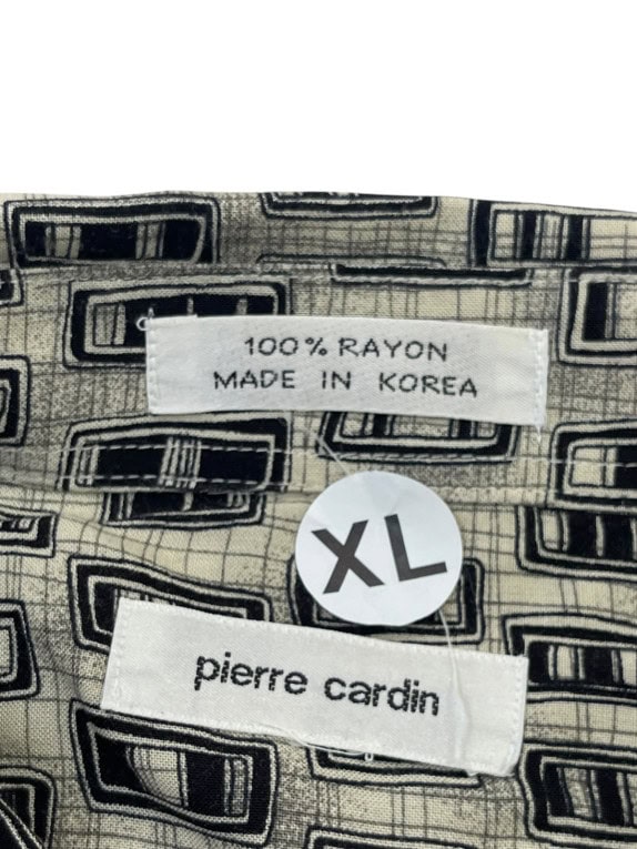 PIERRE CARDIN ΚΟΝΤΟΜΑΝΙΚΟ ΠΟΥΚΑΜΙΣΟ RETRO GRAPHIC ΜΠΕΖ ΜΑΥΡΟ ΑΝΤΡΙΚΟ PRE OWNED XL