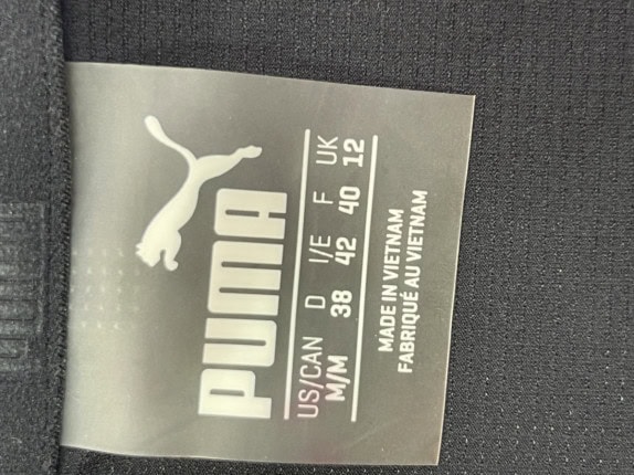 PUMA RUNNING T SHIRT MINIMAL BLACK WOMEN PRE OWNED M