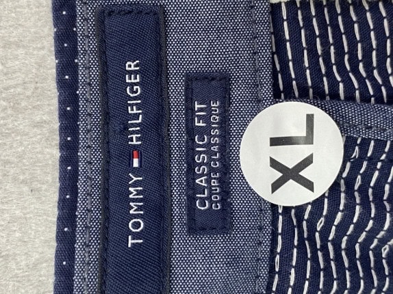 TOMMY HILFIGER BERMUDA SHORTS MINIMAL NAVY MEN PRE OWNED XL