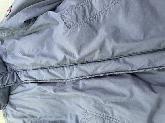TOMMY HILFIGER ΜΠΟΥΦΑΝ ΜΕ ΚΟΥΚΟΥΛΑ ΜΠΛΕ ΑΝΤΡΙΚΟ PRE OWNED M