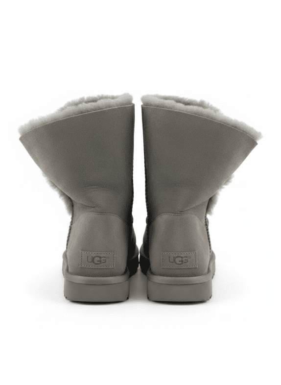 UGG BOOTS CLASSIC SHORT GREY WOMEN PRE OWNED EU 40