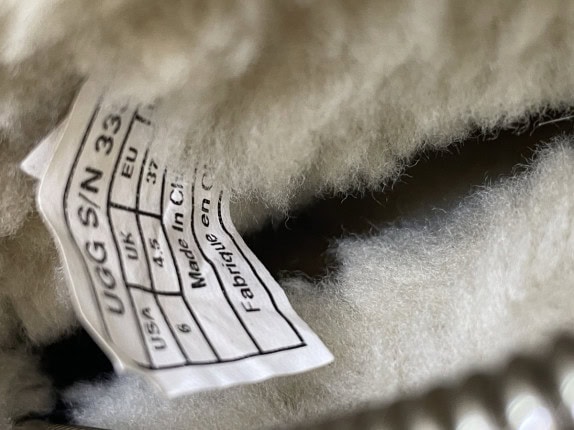 UGG ΜΠΟΤΑΚΙ CLASSIC ΜΠΕΖ ΓΥΝΑΙΚΕΙΟ PRE OWNED 37