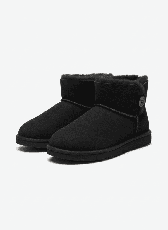 UGG ΜΠΟΤΑΚΙΑ CLASSIC ΜΑΥΡΟ ΓΥΝΑΙΚΕΙΟ PRE OWNED 33