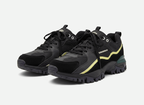 UMBRO SNEAKERS ATHLETIC NERO UOMO PRE OWNED No 43