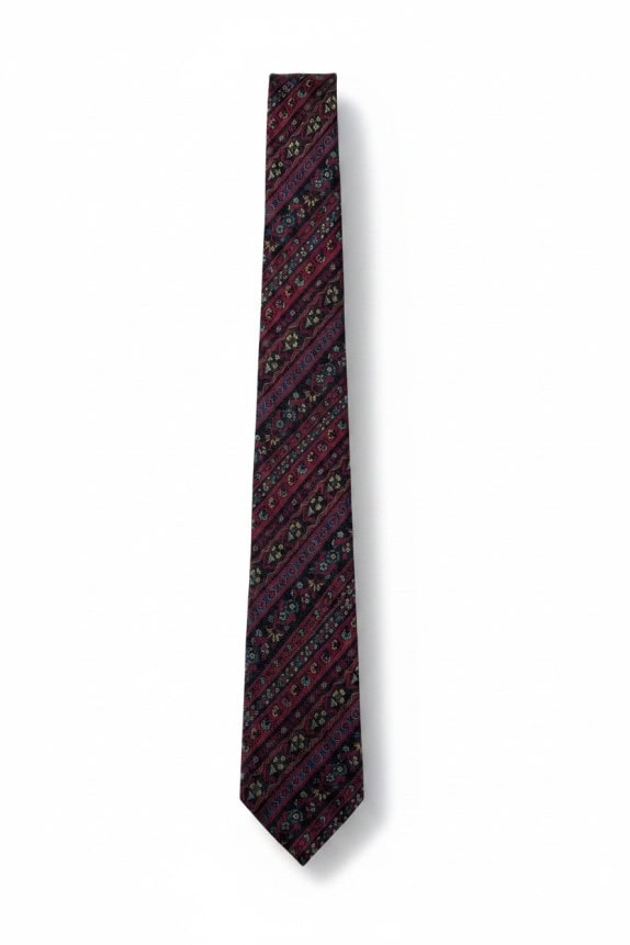 UNGARO PARIS NECKTIE VINTAGE BURGUNDY MENS PRE OWNED