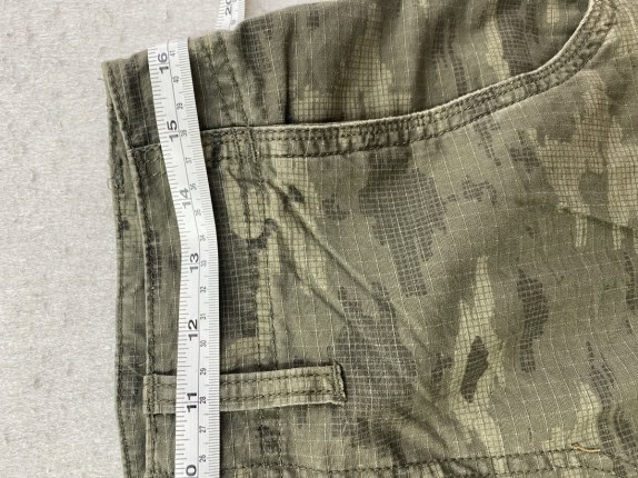 URBAN OUTFITTERS CARGO SHORTS CAMO OLIVE ΑΝΤΡΙΚΟ PRE OWNED S