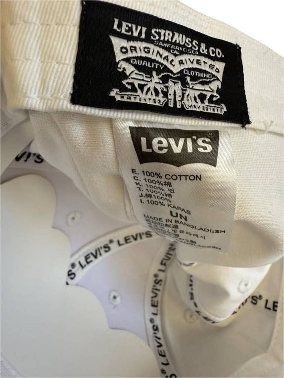 VINTAGE LEVI'S WHITE CAP ONE SIZE