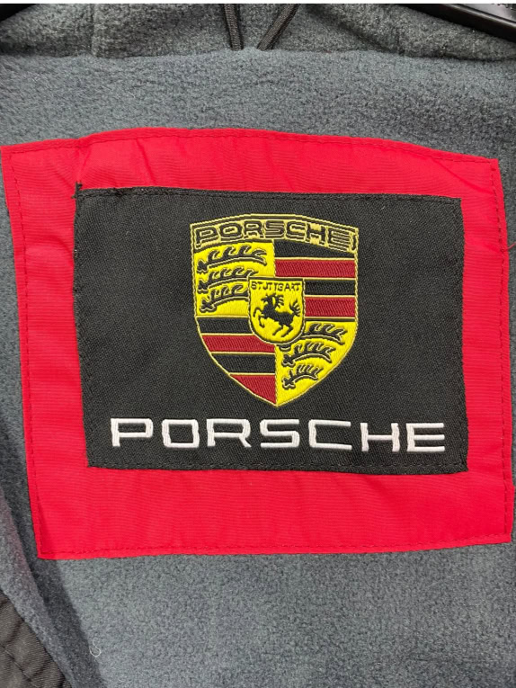 GIACCA A VENTO VINTAGE PORSCHE CON CAPPUCCIO NERO/ROSSO/BLU DA UOMO XL