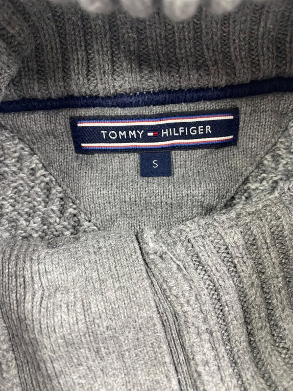 VINTAGE TOMMY HILFIGER ΠΛΕΚΤΗ ΜΠΛΟΥΖΑ ΜΕ ΚΟΥΜΠΙΑ ΓΚΡΙ ΑΝΔΡΙΚΟ S
