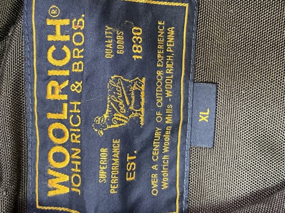 WOOLRICH ΜΠΟΥΦΑΝ ΜΕ ΚΟΥΚΟΥΛΑ ARCHIVE ΜΑΥΡΟ ΑΝΤΡΙΚΟ PRE OWNED XL