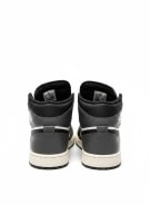 NIKE AIR JORDAN 1 MID SNEAKERS BLACK WHITE MENS PRE OWNED EU 44