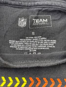 NFL TEAM APPAREL T SHIRT GRAPHIC SPORTSWEAR ΜΑΥΡΟ ΑΝΤΡΙΚΟ PRE OWNED S