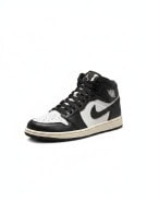 NIKE AIR JORDAN HIGH TOP SNEAKERS STREETWEAR ΜΑΥΡΟ ΛΕΥΚΟ UNISEX PRE OWNED EU 40