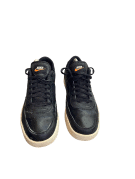 NIKE LOW SNEAKERS MINIMAL BLACK MENS PRE OWNED EU 42.5