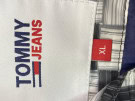 TOMMY JEANS PUFFER JACKET STREETWEAR ΜΑΥΡΟ ΓΚΡΙ ΑΝΤΡΙΚΟ PRE OWNED XL