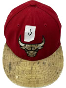 VINTAGE CHICAGO BULLS SNAPBACK HAT WITH LOGO RED MEN'S ONE SIZE