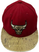 VINTAGE CHICAGO BULLS SNAPBACK HAT WITH LOGO RED MEN'S ONE SIZE